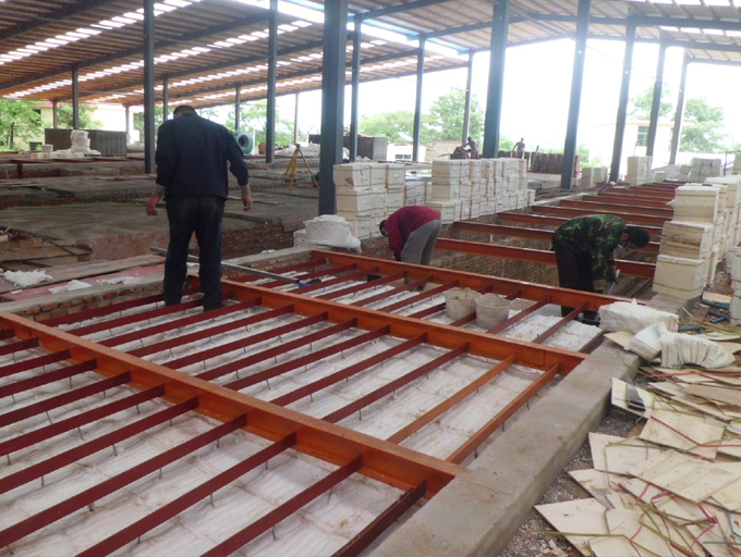 新型隧道窯耐火棉頂部安裝,效果好